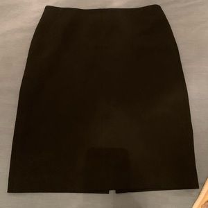 LOFT Black pencil skirt